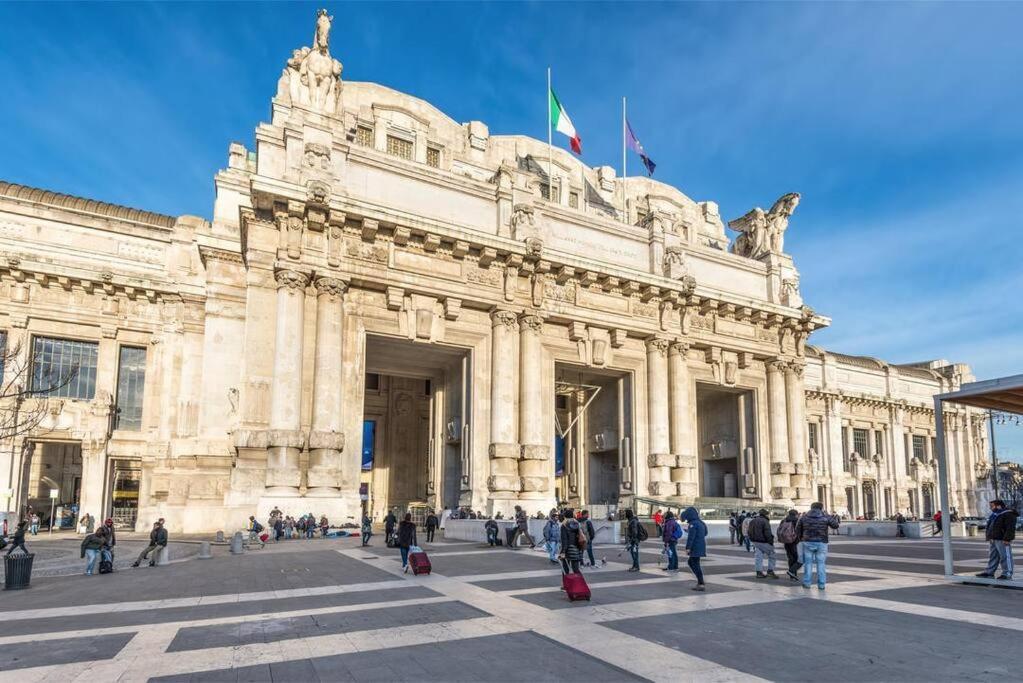 Appartamento - Stazione Centrale ميلان المظهر الخارجي الصورة